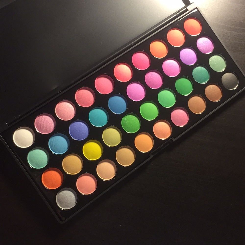 Eyeshadow